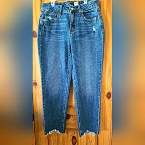 Women's high rise straight leg jeans New w/o tag